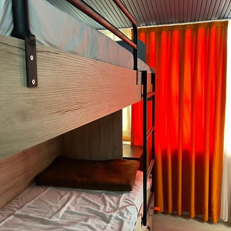 Istiklal Hostel Istanbul Exterior photo