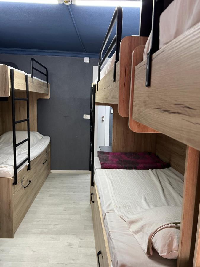 Istiklal Hostel Istanbul Exterior photo